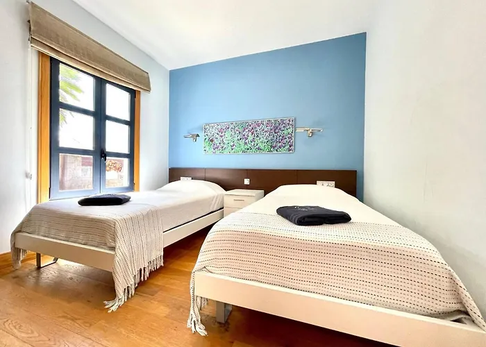 Playas Blanca Pool Private Villa