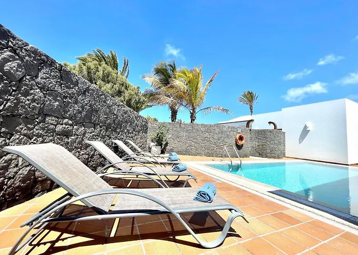 Playas Blanca Pool Private Villa *