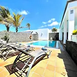 Playas Blanca Pool Private *